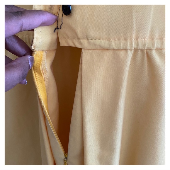 VINTAGE - STRUCTURED SHORT SLEEVE DRESS - Picture 7 of 8